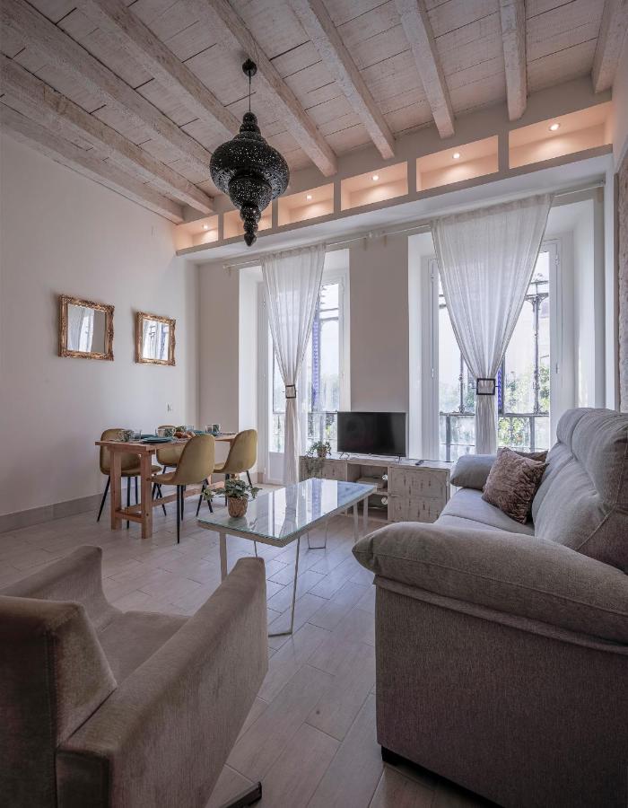 Julio Cesar Gran Apartamento De Lujo En El Centro De Sevilla Luaran gambar